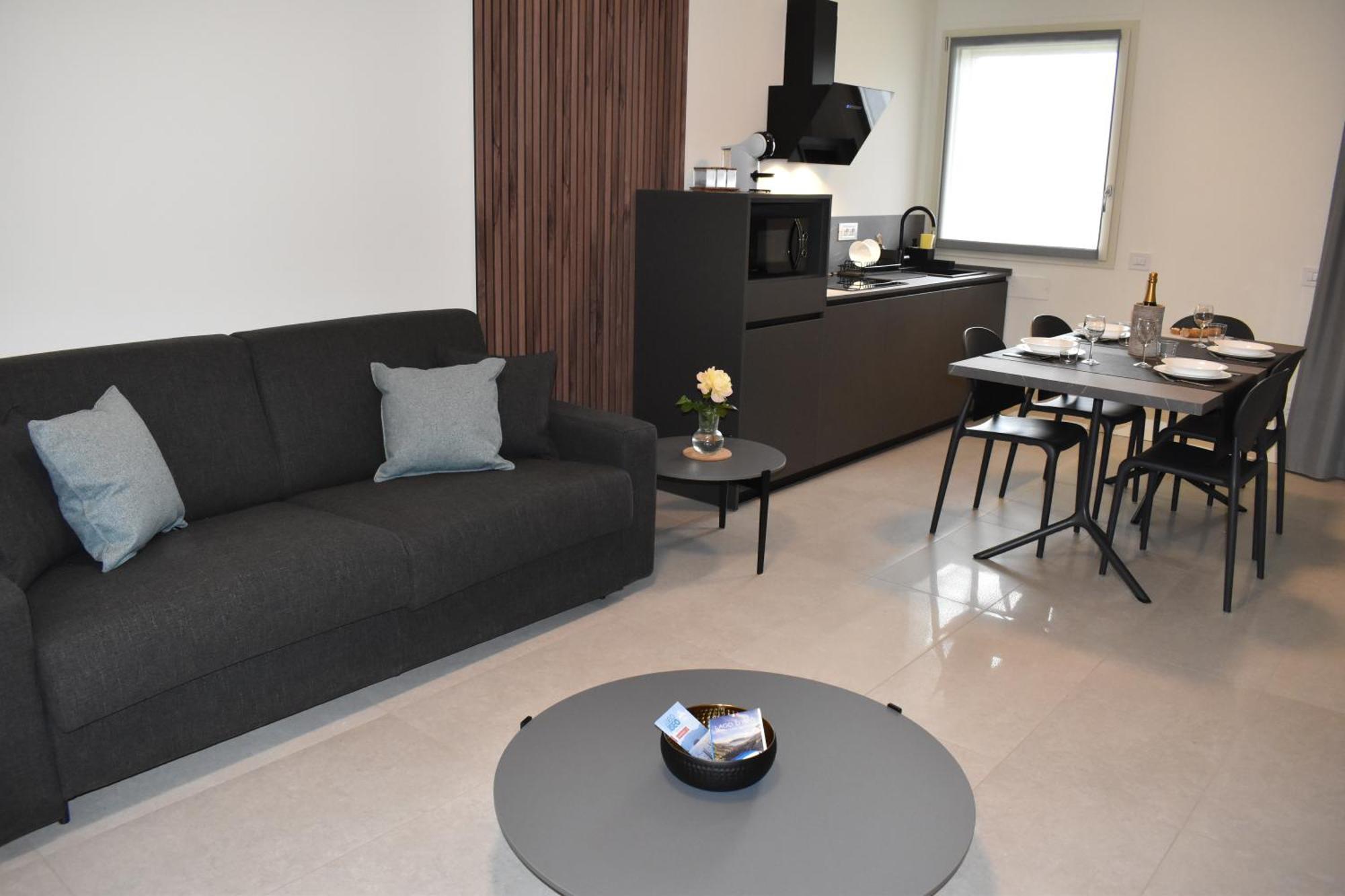 Baia Delle Rose Via Roma 111 Apartamento Costa Volpino Exterior foto