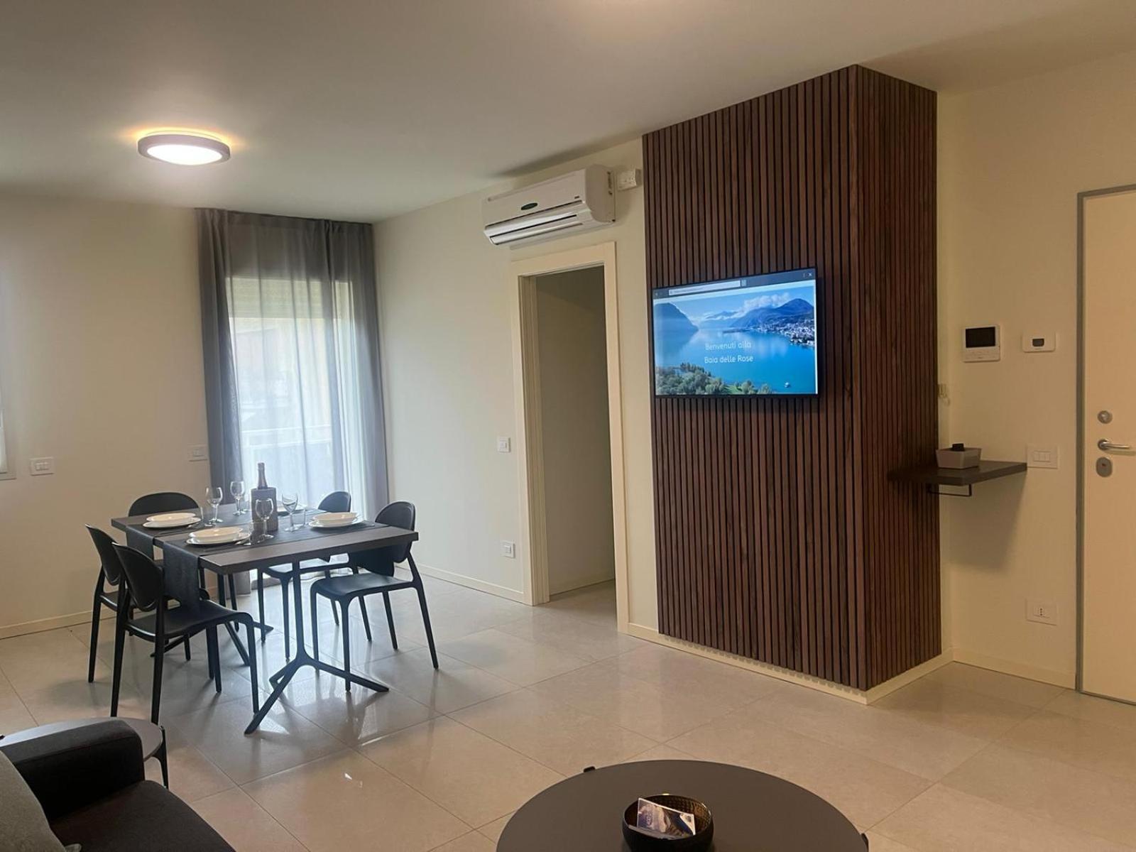 Baia Delle Rose Via Roma 111 Apartamento Costa Volpino Quarto foto