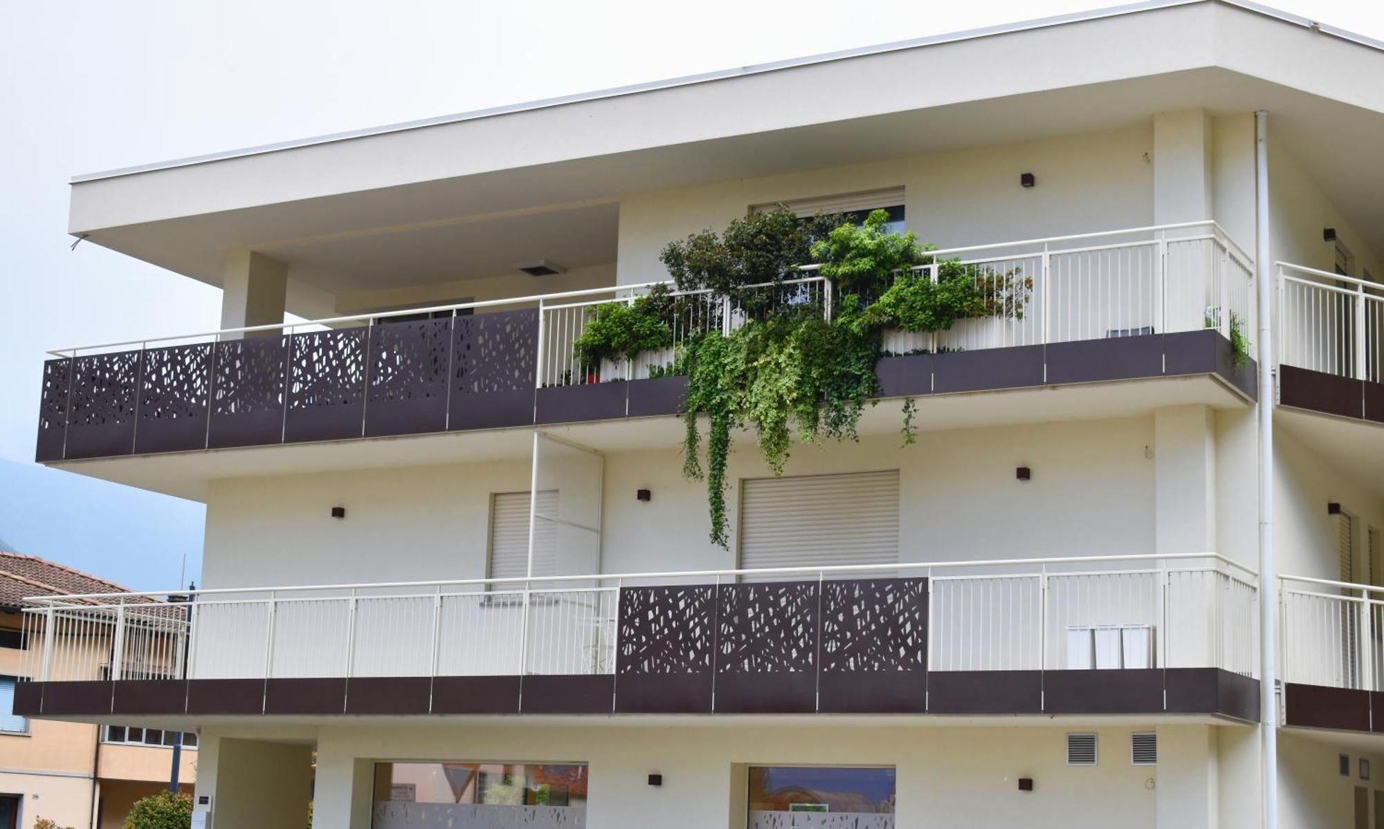 Baia Delle Rose Via Roma 111 Apartamento Costa Volpino Exterior foto